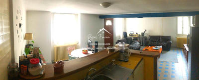 Maison - 99 m² - 5 pièces