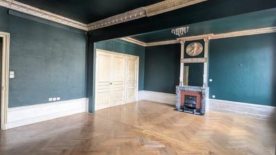 Appartement - 130 m² - 5 pièces