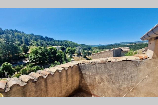 Maison de village - 149 m² - 5 pièces