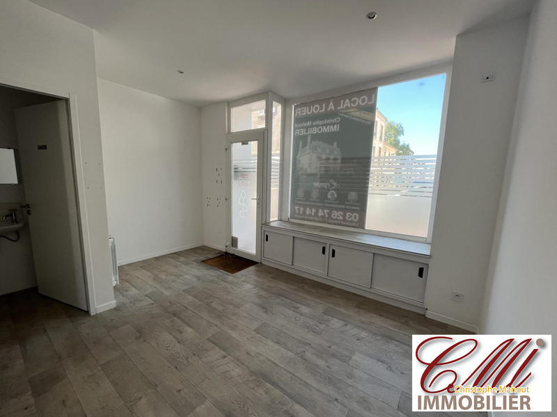 Local commercial - 49 m² - 2 pièces