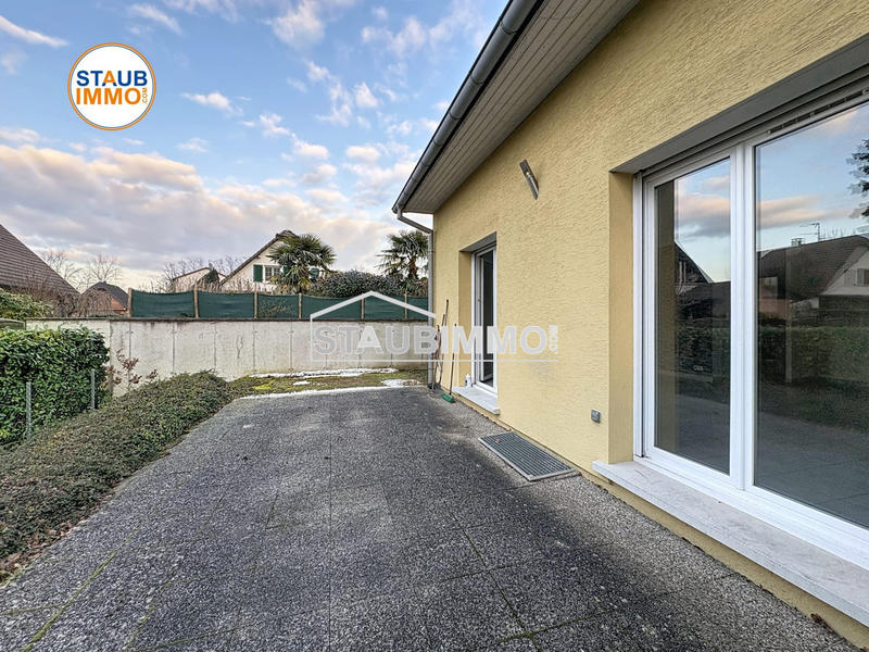 Maison - 93 m² - 5 pièces