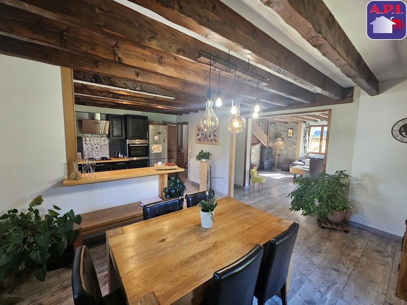 Maison - 150 m² - 6 pièces