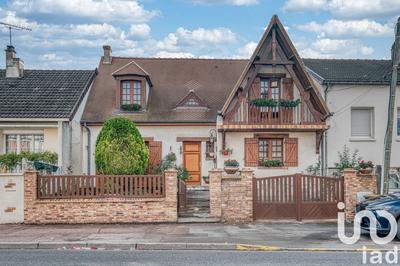 Maison - 139 m² - 6 pièces