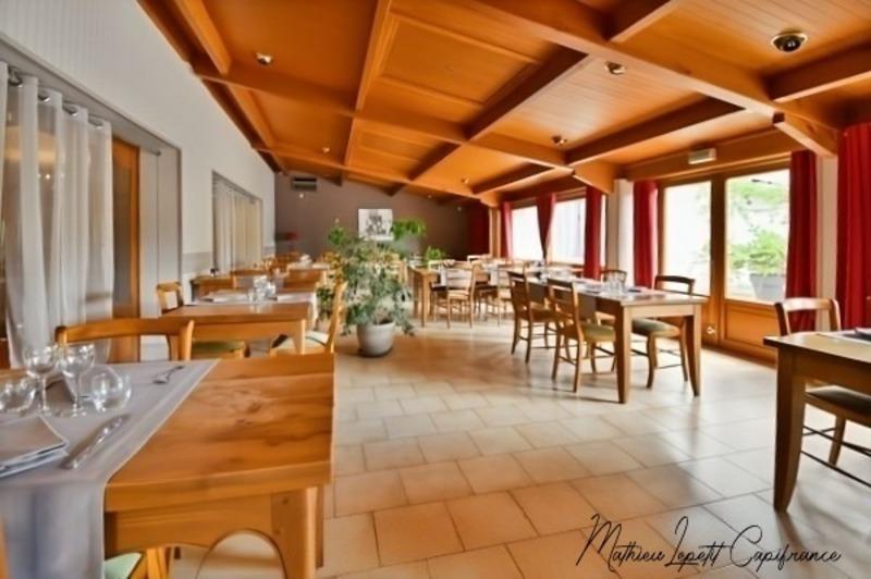 Maison en pierre - 550 m² - 14 pièces