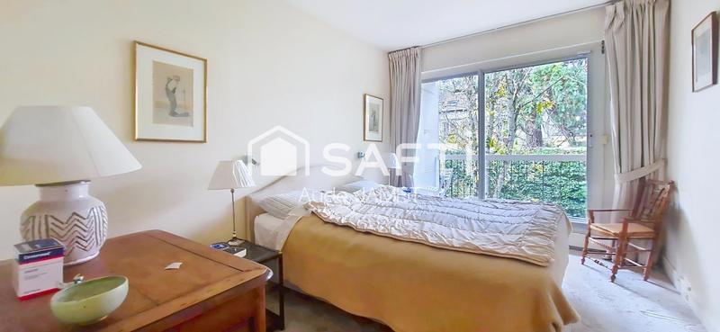 Appartement - 100 m² - 4 pièces