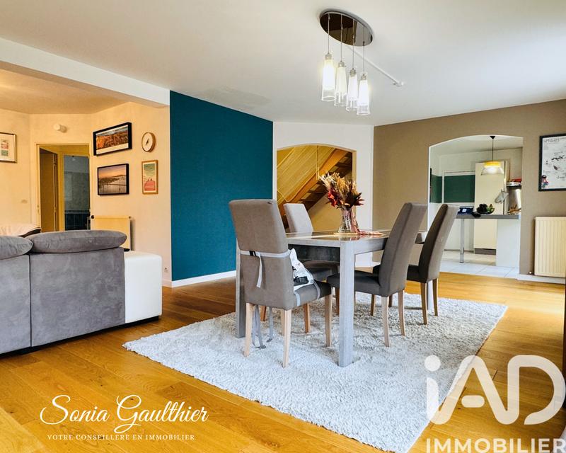 Maison - 136 m² - 7 pièces