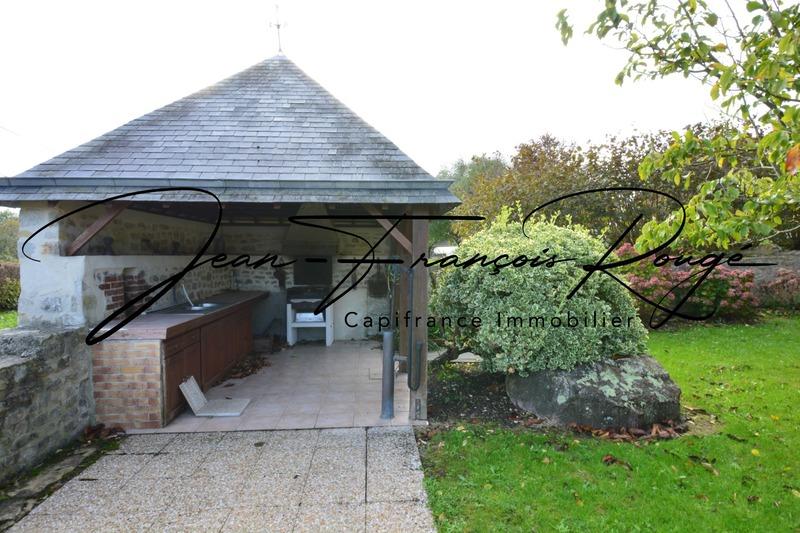 Maison - 290 m² - 9 pièces