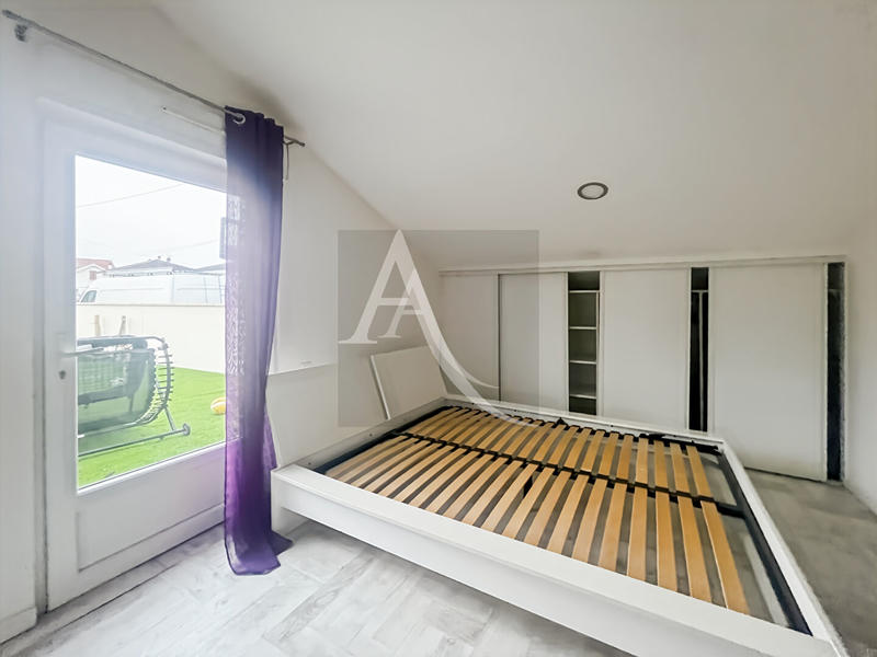 Maison - 110 m² - 6 pièces