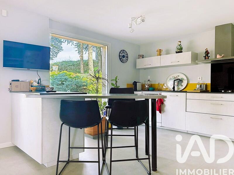 Maison - 121 m² - 4 pièces