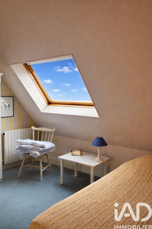 Maison - 236 m² - 7 pièces