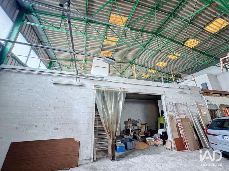 Local commercial - 555 m² - 8 pièces