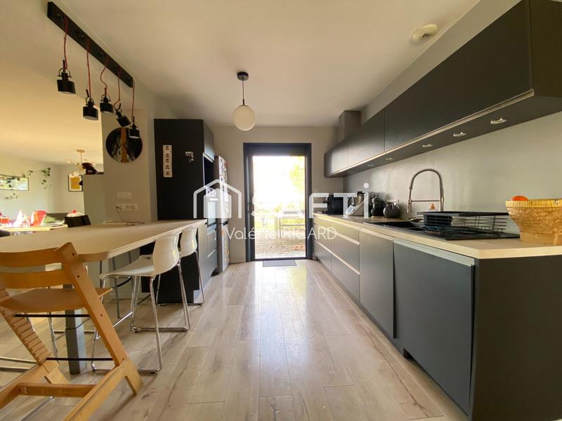 Maison - 129 m² - 6 pièces