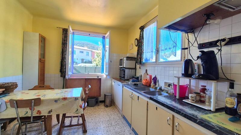 Maison - 121 m² - 7 pièces