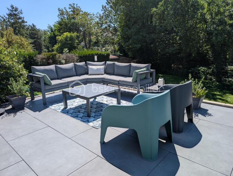 Maison - 87 m² - 4 pièces