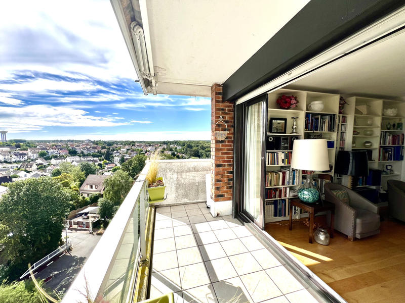 Appartement - 93 m² - 4 pièces