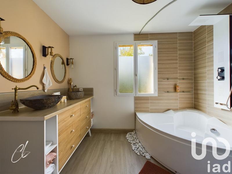 Maison - 190 m² - 7 pièces