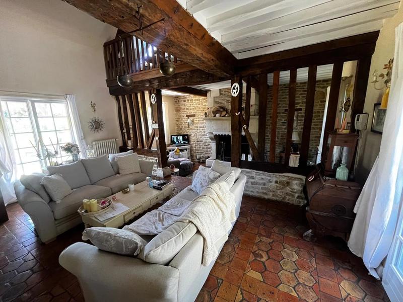 Maison - 140 m² - 6 pièces