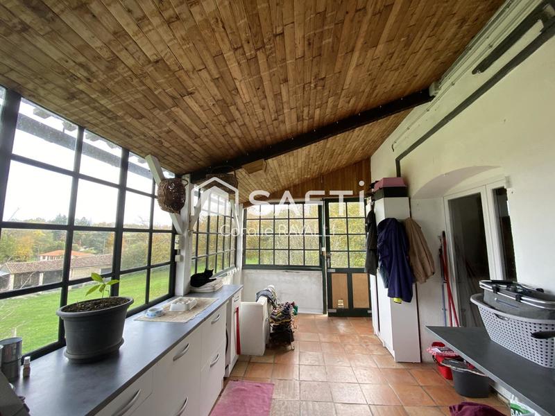 Maison - 165 m² - 6 pièces