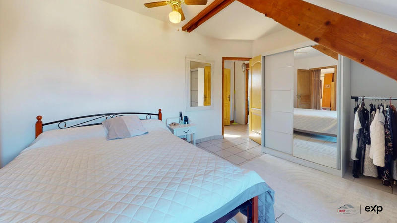 Maison - 147 m² - 7 pièces