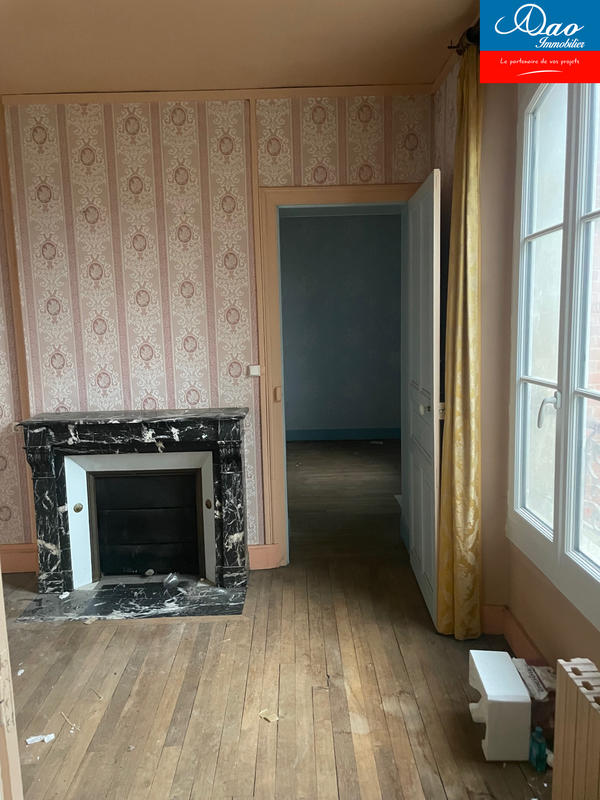 Maison - 97 m² - 5 pièces