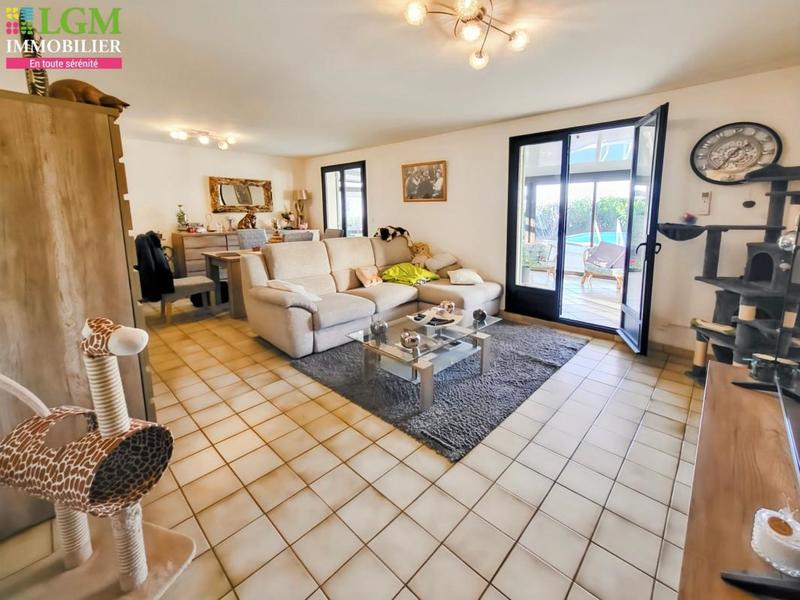 Maison - 94 m² - 4 pièces