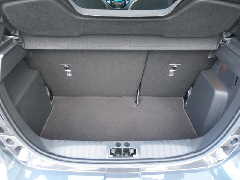 Ford ka + + 1.2 70 Bv5 Essential 5p +  s&amp;S / E85