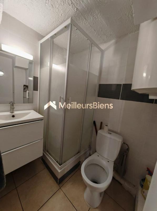 Immeuble - 350 m² - 19 pièces