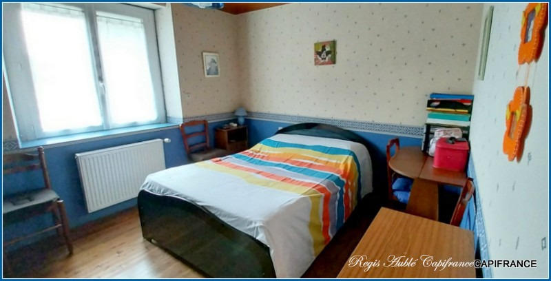 Maison en pierre - 136 m² - 6 pièces