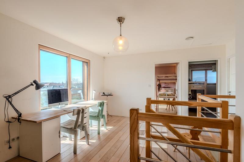 Maison - 137 m² - 6 pièces