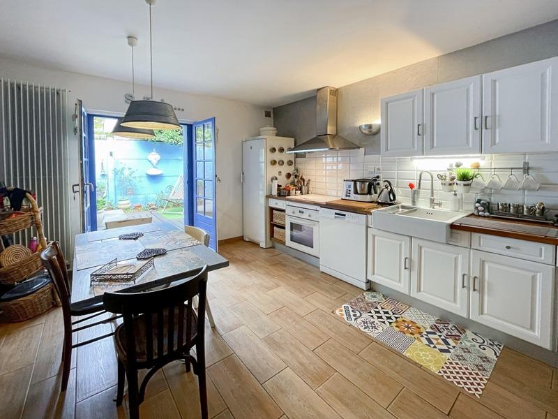 Maison - 188 m² - 7 pièces