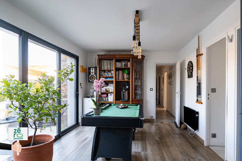 Maison - 174 m² - 8 pièces