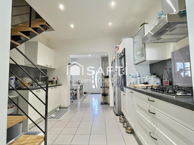 Maison - 154 m² - 6 pièces