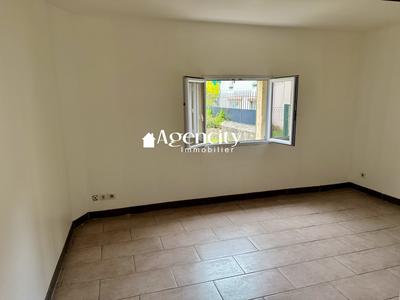 Appartement - 45 m² - 3 pièces