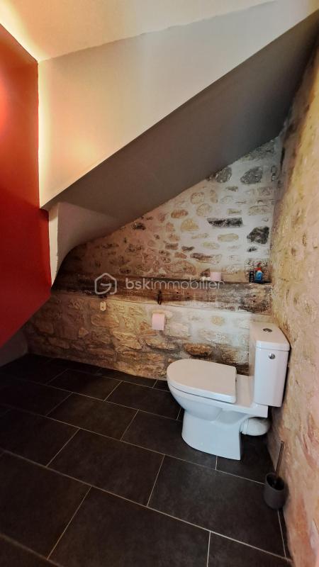 Corps de ferme - 154 m² - 7 pièces