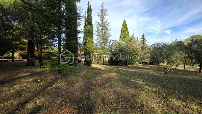 Maison traditionnelle - 176 m² - 7 pièces