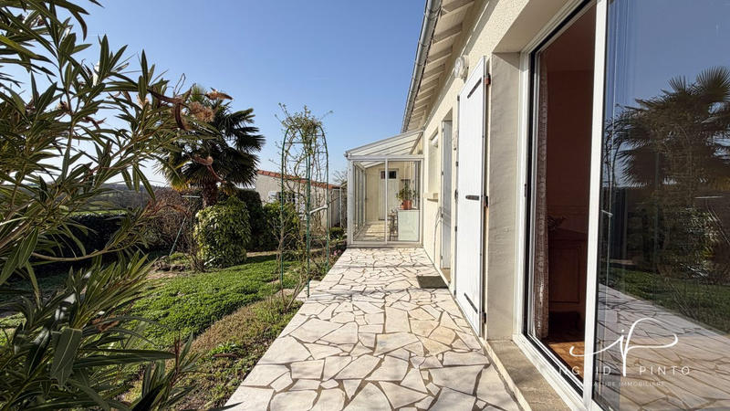 Maison - 95 m² - 4 pièces