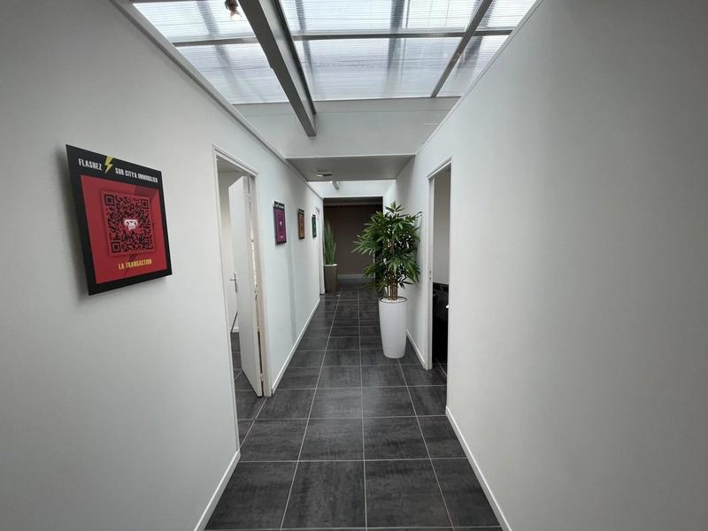 Immeuble - 235 m² - 7 pièces