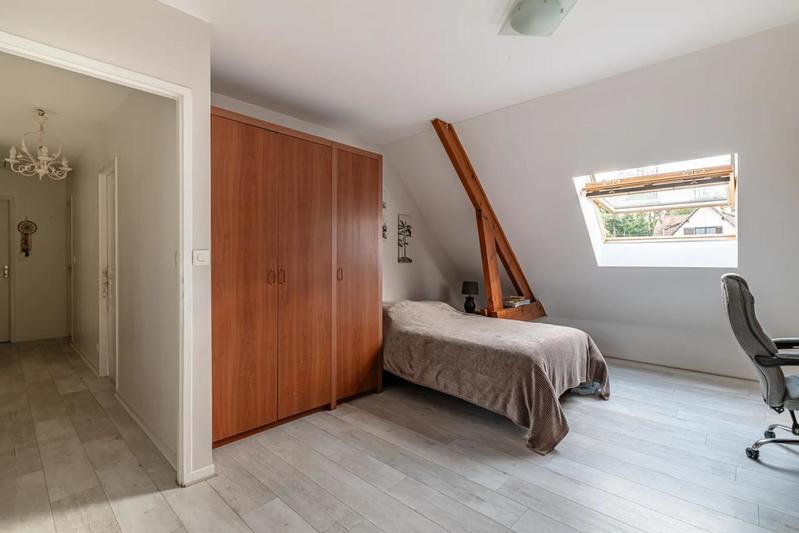 Maison - 175 m² - 5 pièces