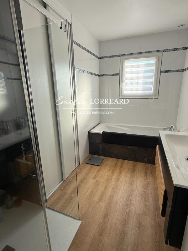 Maison - 144 m² - 6 pièces