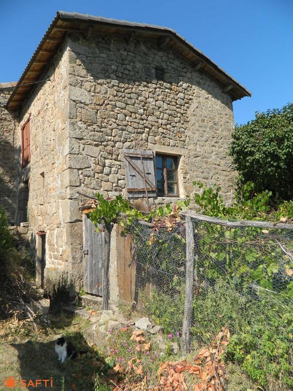 Maison - 88 m² - 3 pièces