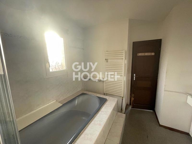 Maison - 183 m² - 5 pièces