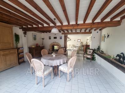 Maison - 170 m² - 6 pièces