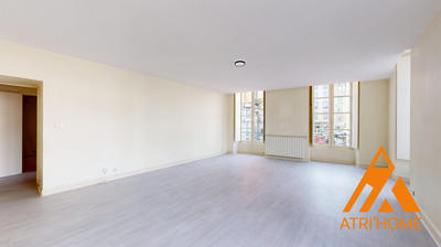 Appartement - 104 m² - 4 pièces