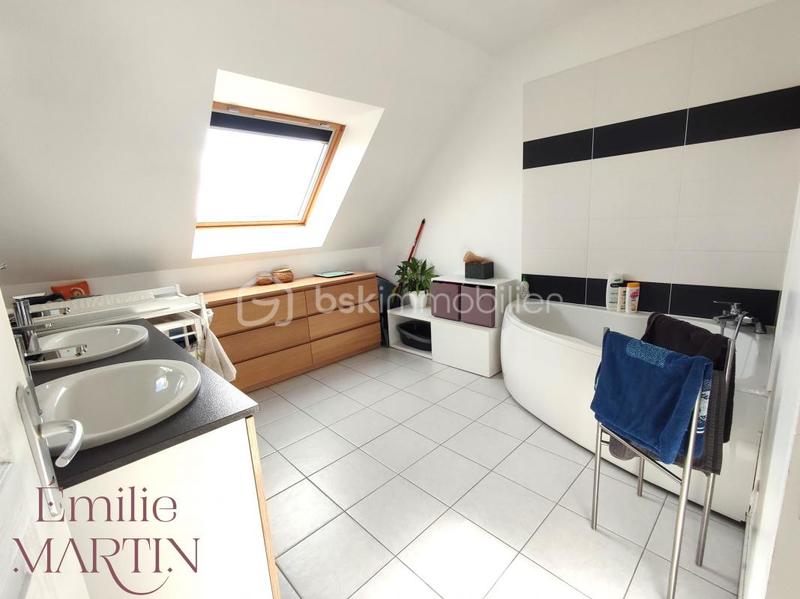 Maison - 112 m² - 6 pièces