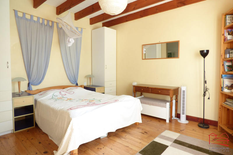 Maison - 170 m² - 8 pièces