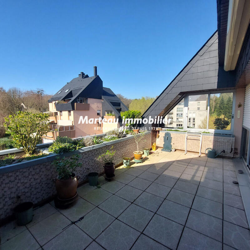 Appartement - 92 m² - 4 pièces