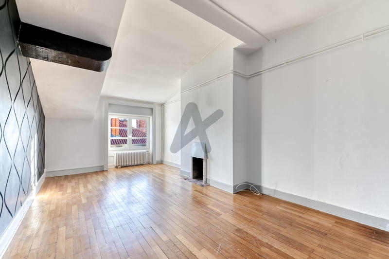 Appartement - 176 m² - 5 pièces