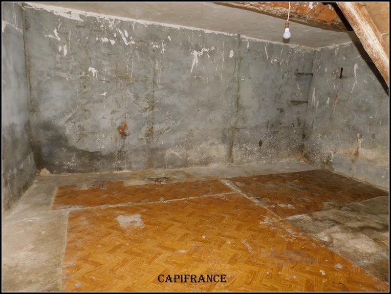 Maison de village - 200 m² - 9 pièces