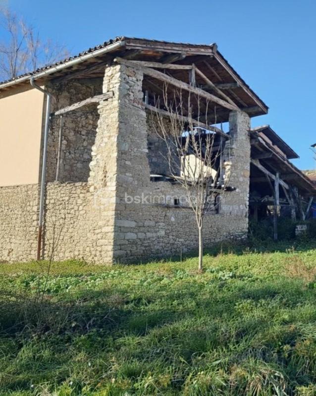 Corps de ferme - 86 m² - 4 pièces