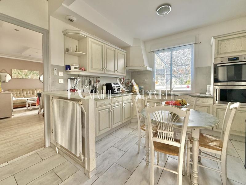 Maison - 87 m² - 5 pièces